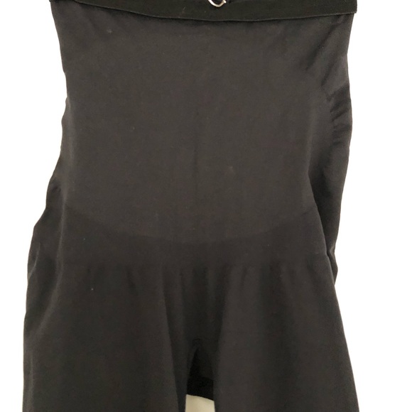 Assets by Spanx Maternity Leggings Size Small - Picture 5 of 8